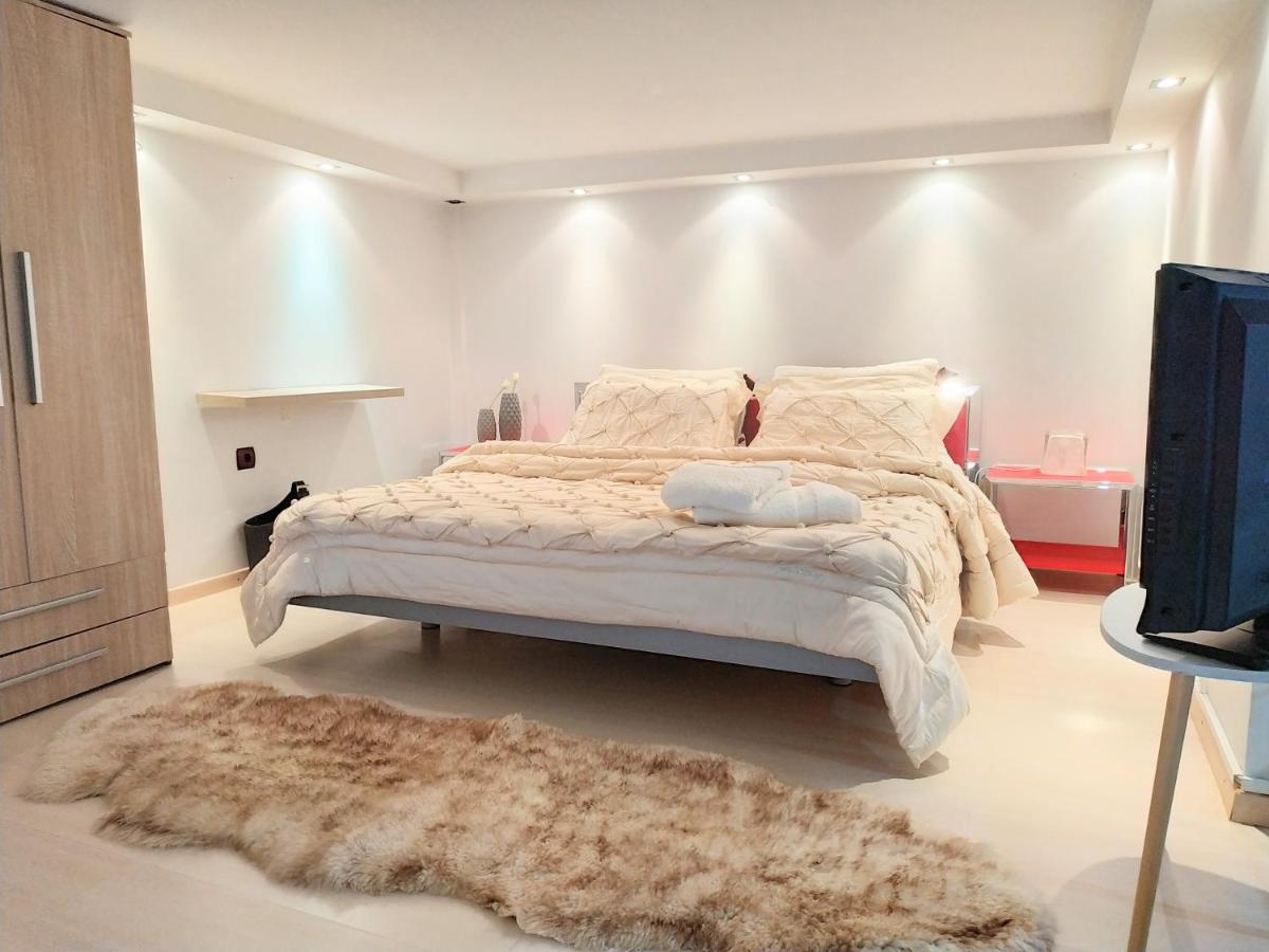 Luxury Apartment With Sea View Near Kallithea Koskinou  Екстериор снимка